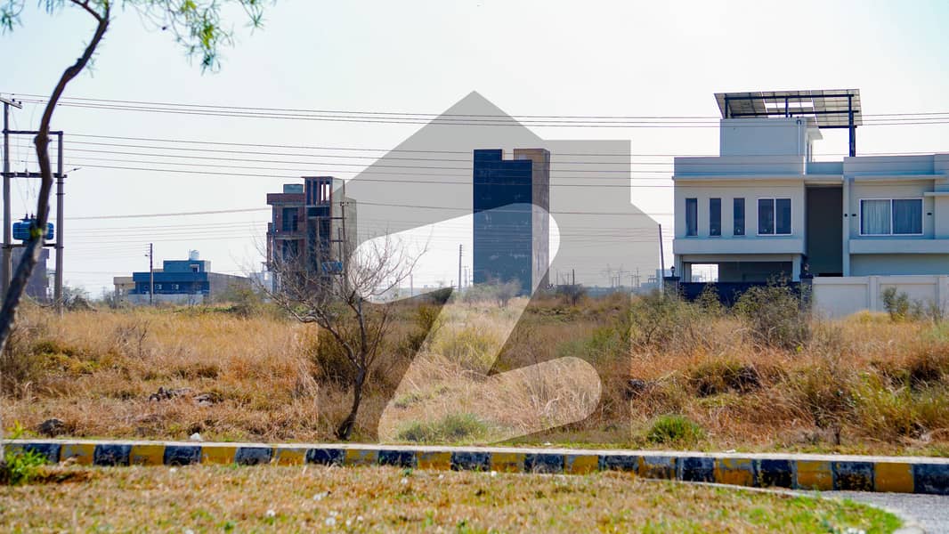 1 Kanal Residential Plot Available For Sale 1 Kanal Residential Plot Available For Sale