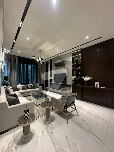 "Sea Vibes, City Views 3 Bedroom AA Waterfront Apartment"