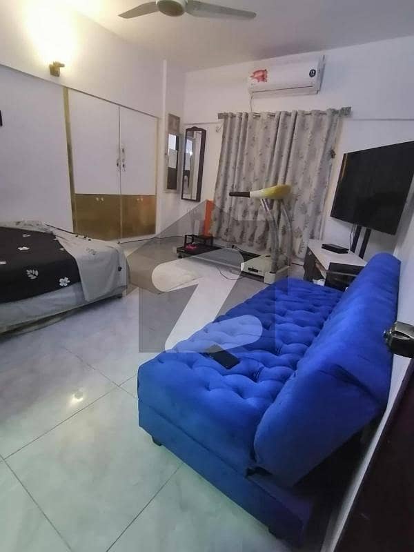 کلفٹن ۔ بلاک 7 کلفٹن,کراچی میں 3 کمروں کا 8 مرلہ فلیٹ 3.5 کروڑ میں برائے فروخت۔ کلفٹن ۔ بلاک 7 کلفٹن,کراچی میں 3 کمروں کا 8 مرلہ فلیٹ 3.5 کروڑ میں برائے فروخت۔