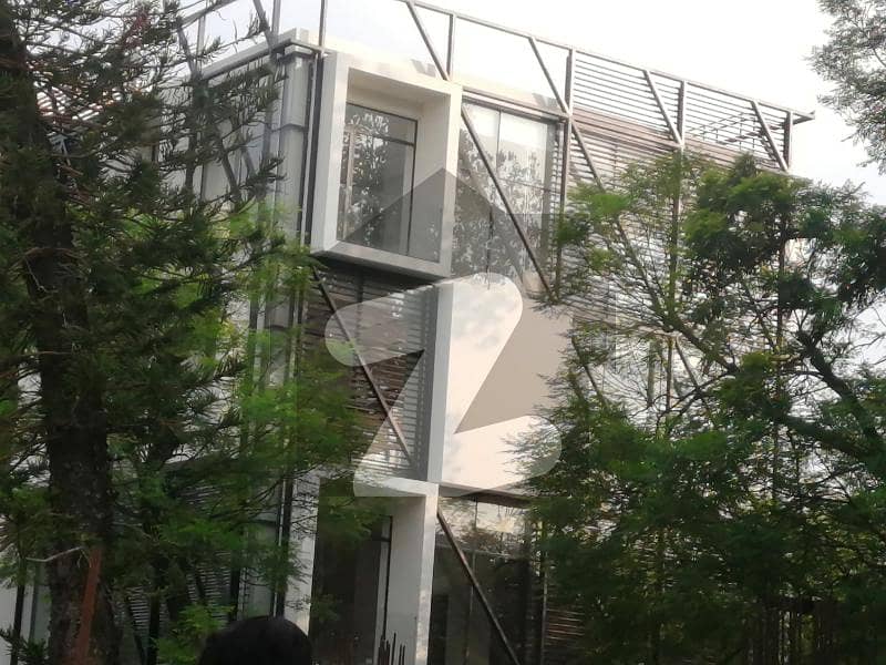 جی ۔ 7 مرکز جی ۔ 7,اسلام آباد میں 11 کمروں کا 1 کنال عمارت 40.0 لاکھ میں کرایہ پر دستیاب ہے۔