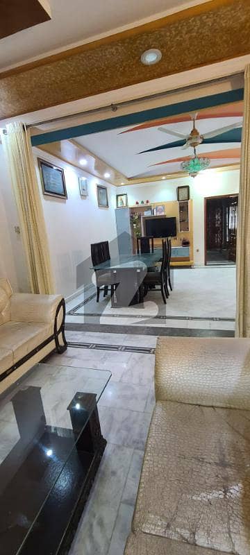 Prime Location 10 Marla House For Sale Prime Location 10 Marla House For Sale