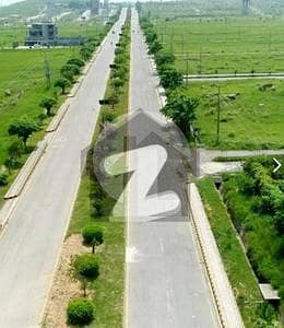 اے ڈبلیو ٹی - بلاک ڈی اے ڈبلیو ٹی,ڈی ۔ 18,اسلام آباد میں 1 کنال رہائشی پلاٹ 1.0 کروڑ میں برائے فروخت۔
