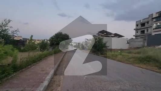 Bahria Town Rawalpindi Phase 8 Overseas Sector 3 10 Marla Top Heighted Plot Back To District Commercial