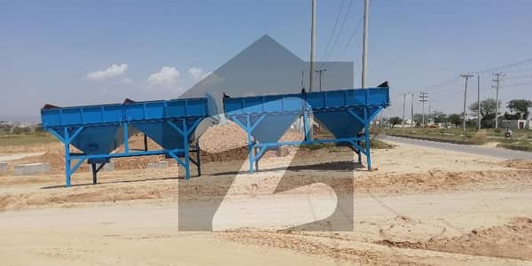 روات اسلام آباد میں 2 کنال رہائشی پلاٹ 2.8 کروڑ میں برائے فروخت۔