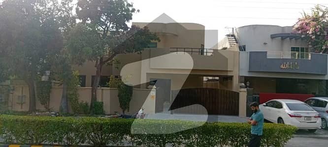 1 Kanal 05 Bedroom House Available For Rent In Askari 10 Sector C Lahore Cantt