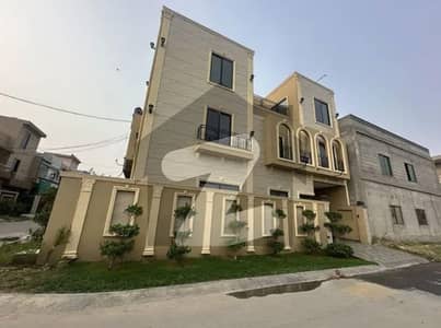 5 Marla Beautiful House For Sale In Bismillah Housing Scheme
