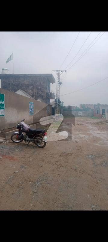 کاہنہ کاچھا لاہور میں 3 کنال فیکٹری 15.0 کروڑ میں برائے فروخت۔