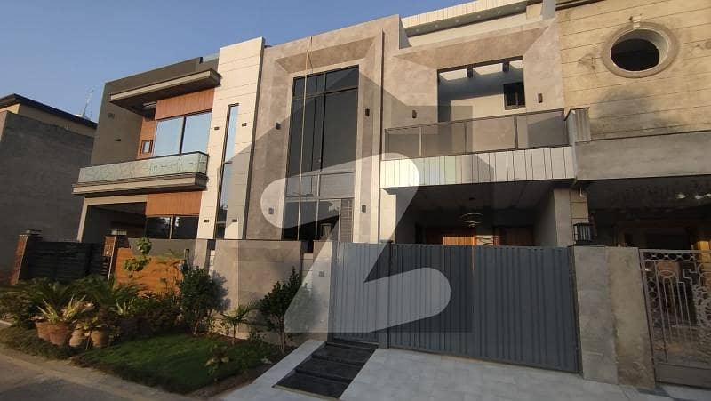 BRAND NEW HOUSE