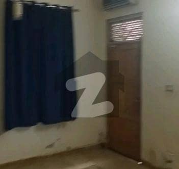 گلشنِ خداداد اسلام آباد میں 4 کمروں کا 8 مرلہ مکان 2.8 کروڑ میں برائے فروخت۔