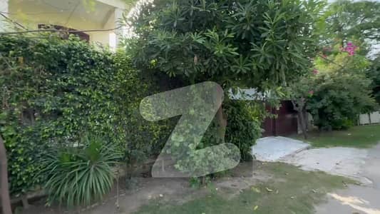 ڈی ایچ اے فیز 4 - بلاک ڈبل ایچ فیز 4,ڈیفنس (ڈی ایچ اے),لاہور میں 1 کنال رہائشی پلاٹ 4.45 کروڑ میں برائے فروخت۔ ڈی ایچ اے فیز 4 - بلاک ڈبل ایچ فیز 4,ڈیفنس (ڈی ایچ اے),لاہور میں 1 کنال رہائشی پلاٹ 4.45 کروڑ میں برائے فروخت۔