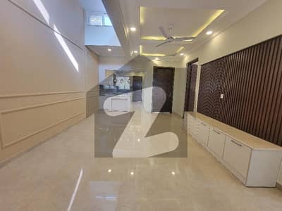 Brand New 10 Marla House Available For Sale Front Open House Park In Next Street Very Ideal Location For Living