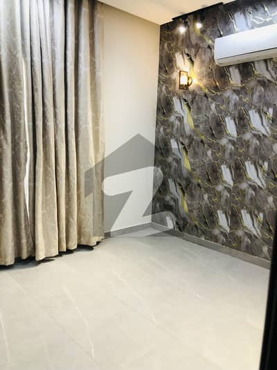Beautiful 100 Yards Corner Villa With Basement For Rent In DHA Phase 8