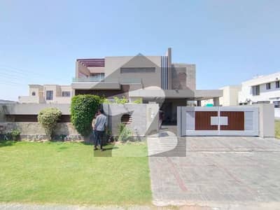 1 Kanal Luxury House For Rent DHA Phase 5