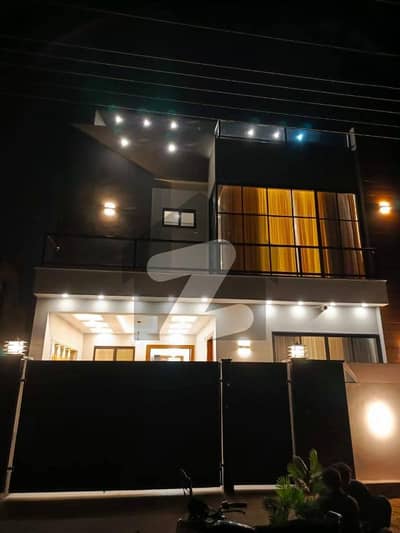 A Spacious Prime Location 5 Marla House In Buch Villas Phase 2 - Manik Block