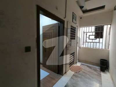 Leased Flat For Sale 2 Bed DD, Lounge