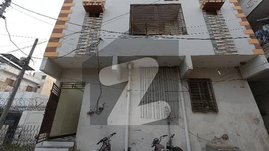 گلشنِ اقبال - بلاک 3 گلشنِ اقبال,گلشنِ اقبال ٹاؤن,کراچی میں 1 کمرے کا 2 مرلہ فلیٹ 35.0 لاکھ میں برائے فروخت۔