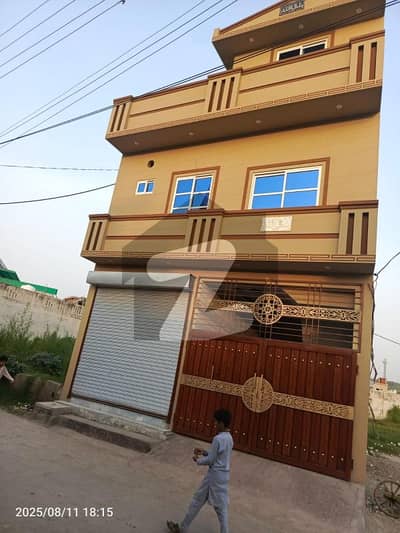 گلشن آباد راولپنڈی میں 3 کمروں کا 3 مرلہ مکان 1.0 کروڑ میں برائے فروخت۔