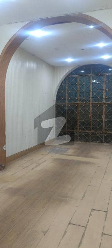 10 MARLA HOUSE FOR RENT WAHDAT ROAD