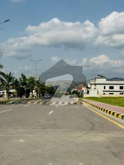 Plot In Faisal Hills A Block 35x70