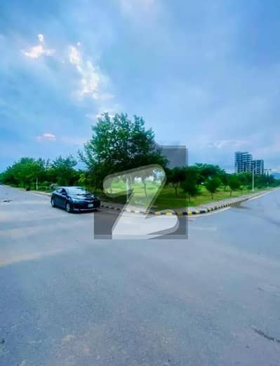 7 Marla Non-Develop Plot | Main Road Corner Location | Block R Gulberg Islamabad