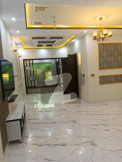 Brand New 1st Entry 10 Marla Independent House Triple Storey 6 Beds 3 Kitchens Near UCP Shoukat Khanum Hospital Wapda Town Khyban E Jinnah Road LHR
