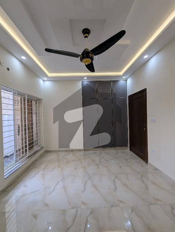 10 Marla Upper Portion For Rent