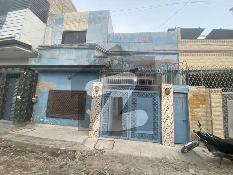 قاسم آباد حیدر آباد میں 4 کمروں کا 5 مرلہ مکان 1.3 کروڑ میں برائے فروخت۔ قاسم آباد حیدر آباد میں 4 کمروں کا 5 مرلہ مکان 1.3 کروڑ میں برائے فروخت۔