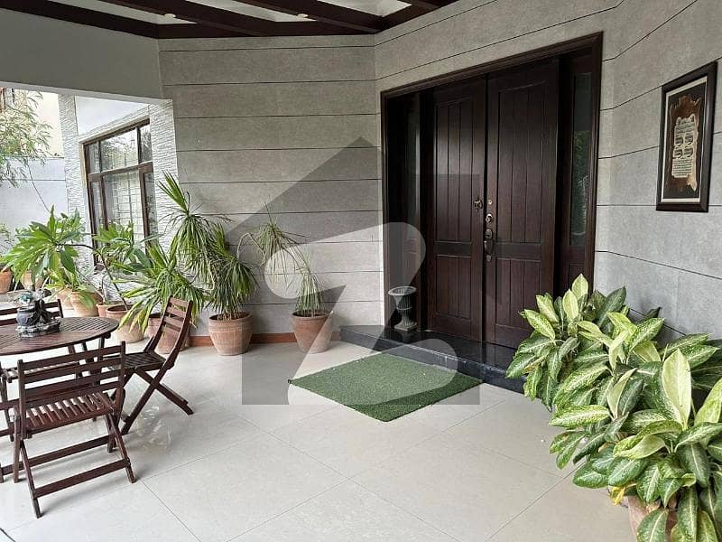 SPACIOUS | 1000 YARDS | BUNGALOW FOR SALE IN DHA DEFENCE SPACIOUS | 1000 YARDS | BUNGALOW FOR SALE IN DHA DEFENCE