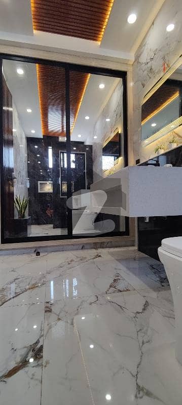 10 Marl Modern House For Rent