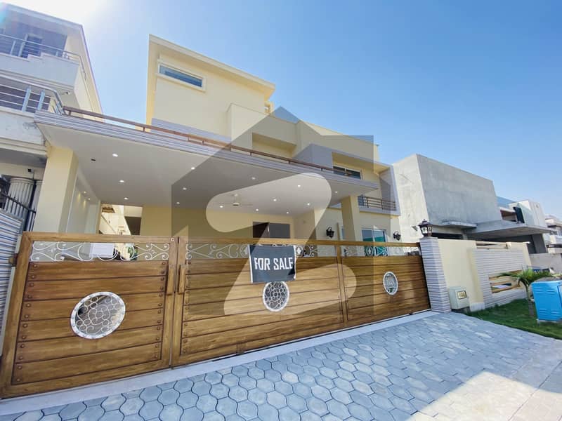1 Kanal Double Unit House , Prime, Location 1 Kanal Double Unit House , Prime, Location