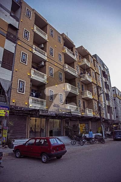 3 Bed Drawing And Lounge With Lift On 4 Floor Available For Sale. . Bank Finance Possible. . Completion Certificate available