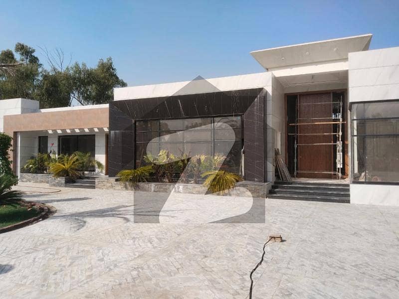 Immaculate Location Beautiful Finishing Farm House Immaculate Location Beautiful Finishing Farm House