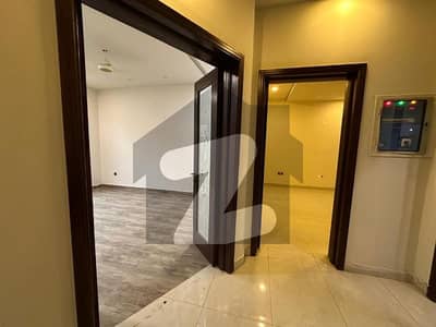 ایڈن ویلی فیصل آباد میں 5 کمروں کا 7 مرلہ مکان 3.4 کروڑ میں برائے فروخت۔