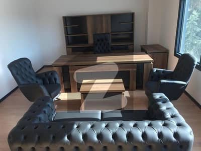 کینال روڈ فیصل آباد میں 19 مرلہ دفتر 7.0 لاکھ میں کرایہ پر دستیاب ہے۔