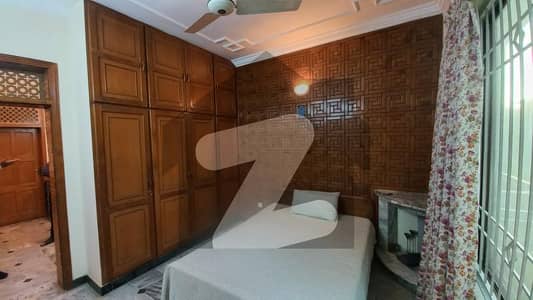 5 Marla Used Home for Sale in G-11/1 Islamabad Perfect for Family Living
