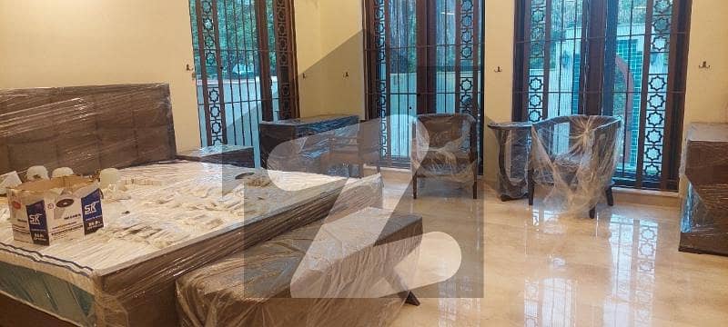 UPPER PORTION FOR RENT IN E-7