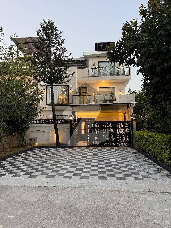 Brand New House For Rent In F6 Brand New House For Rent In F6