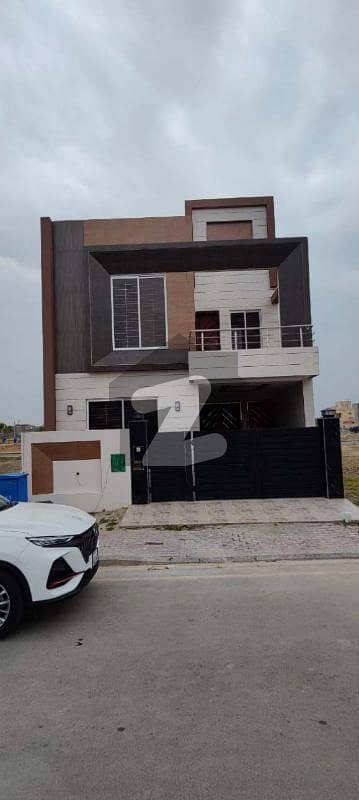 5 MARLA HOUSE FOR RENT IN SECTOR D BAHRIA TOWN LAHORE