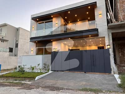 Modern 7 Marla Double-Unit House | Block F Gulberg Residencia Islamabad
