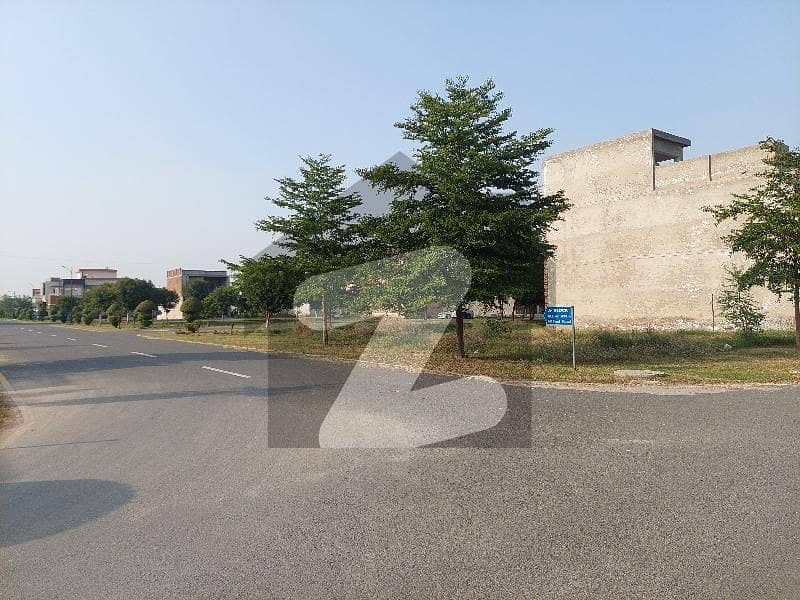 bm gardan good location plot 5 marla