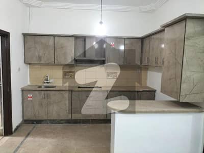 گلشن اقبال - بلاک 13-ڈی2 گلشنِ اقبال,گلشنِ اقبال ٹاؤن,کراچی میں 7 کمروں کا 5 مرلہ مکان 4.2 کروڑ میں برائے فروخت۔ گلشن اقبال - بلاک 13-ڈی2 گلشنِ اقبال,گلشنِ اقبال ٹاؤن,کراچی میں 7 کمروں کا 5 مرلہ مکان 4.2 کروڑ میں برائے فروخت۔