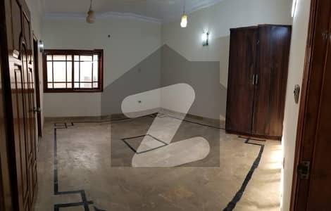 Portion 1st Floor 4 Bedroom Lounge Kitchen On Rent