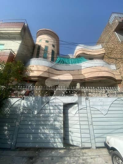 حیات آباد فیز 6 - ایف8 حیات آباد فیز 6,حیات آباد,پشاور میں 4 کمروں کا 5 مرلہ زیریں پورشن 50.0 ہزار میں کرایہ پر دستیاب ہے۔