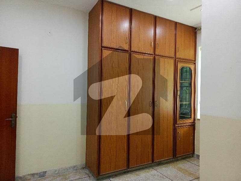 Upper Portion For Rent