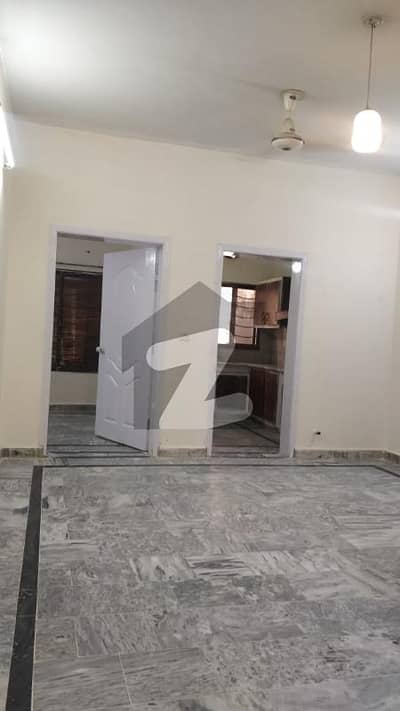 5 Marla Upper Portion Available For Rent In G-11/1