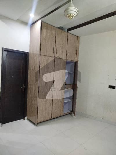 5 Marla Lower Portion Available For Rent