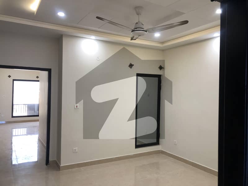 3 Bed Apartment Available For Rent 3 Bed Apartment Available For Rent