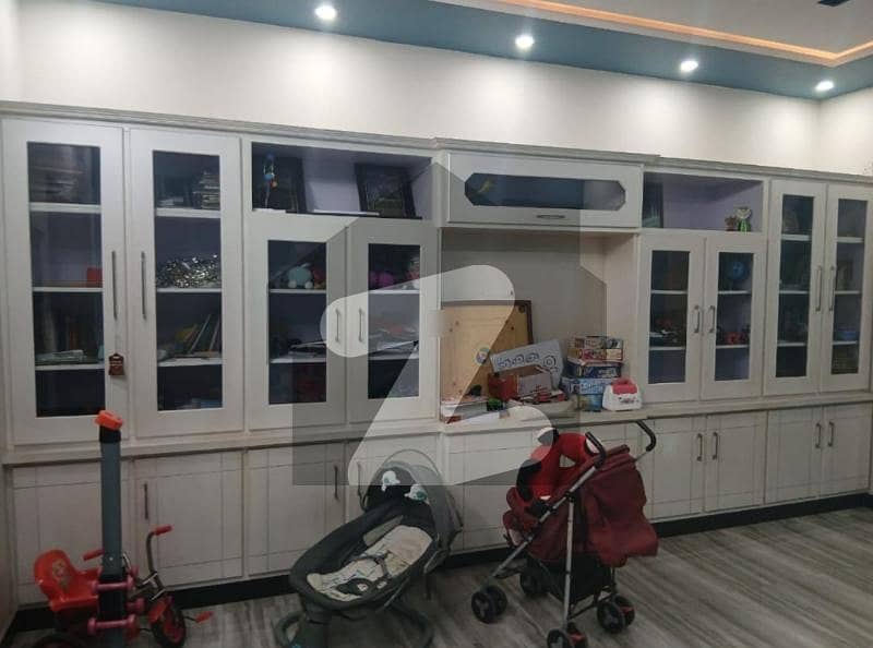 Ideal 2800 Square Feet House Available In G-16, G-16