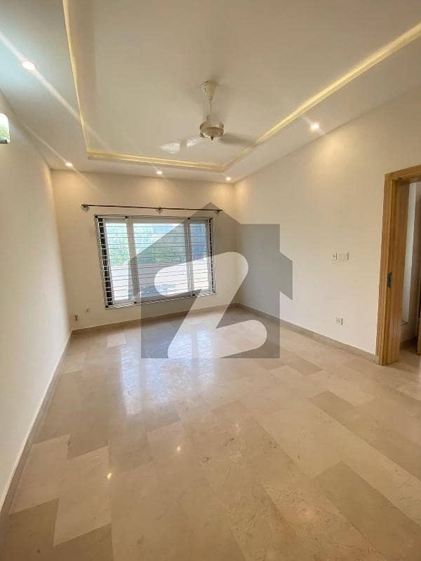 Upper Portion For Rent Upper Portion For Rent