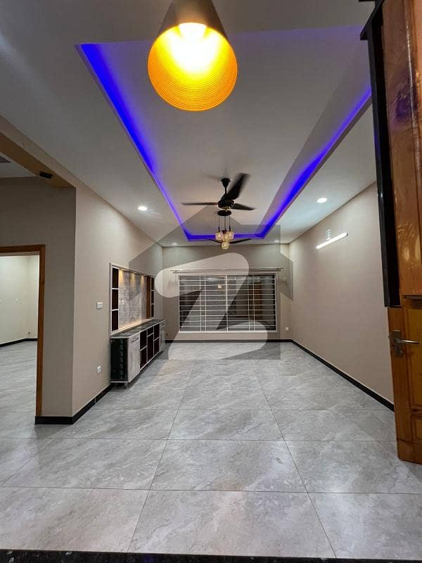 1 Kanal Portion For Rent 1 Kanal Portion For Rent